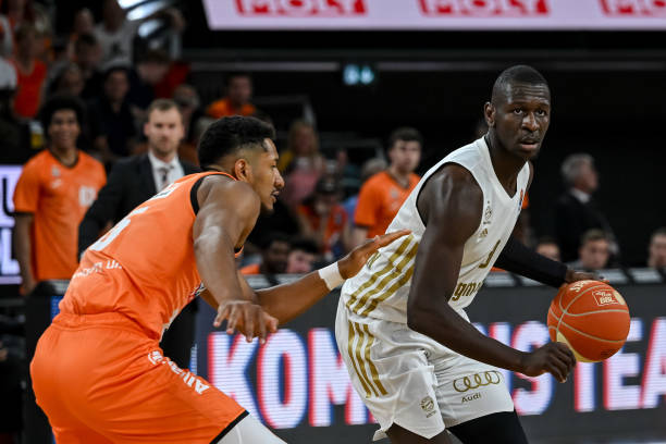 也验证了他 也验证了他