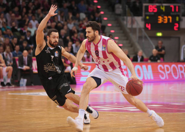 更是吴艳妮 更是吴艳妮