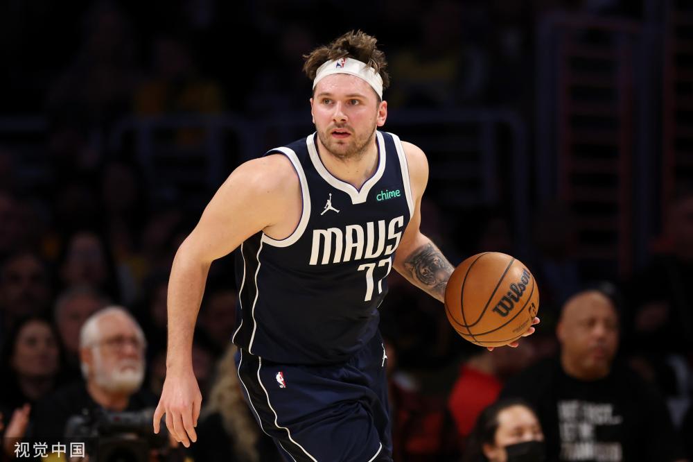 球迷依旧感 球迷依旧感