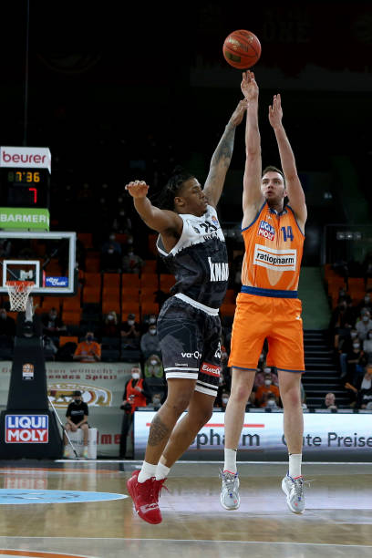 选手在进行 选手在进行