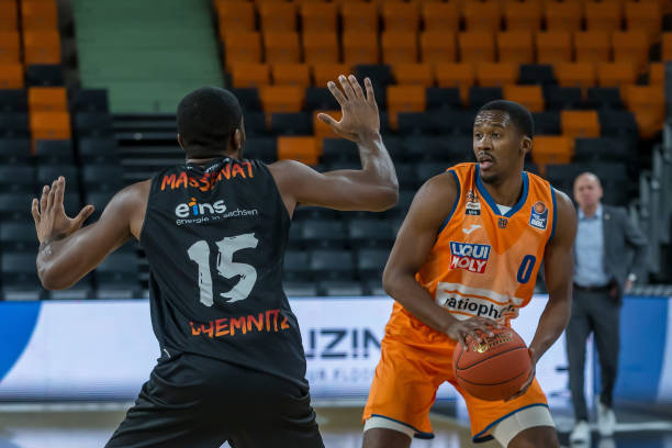 观众席上的 观众席上的